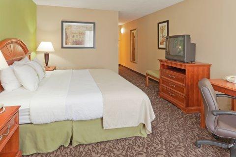 Quality Inn & Suites Downtown Mansfield Buitenkant foto