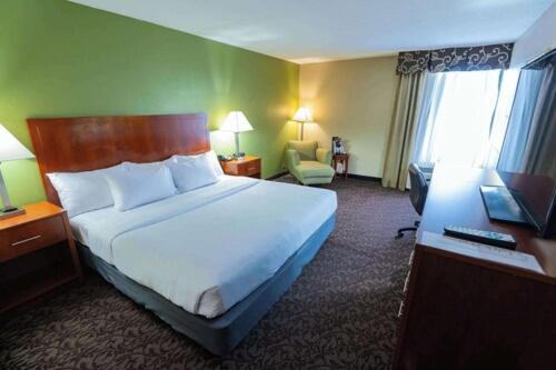 Quality Inn & Suites Downtown Mansfield Buitenkant foto